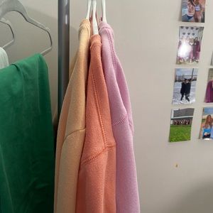 Crewneck sweatshirt lot